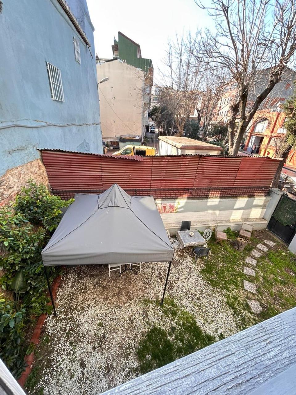 Gen Plus Istanbul Exteriör bild